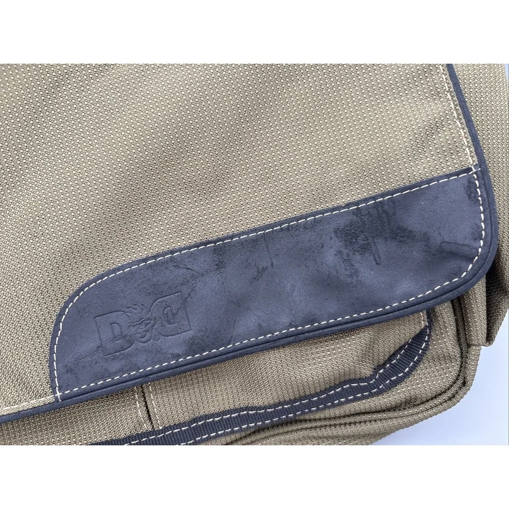 Diaper Dude Messenger Sling Carry Daddy Diaper Bag Dad Sport Chris Pegula Green